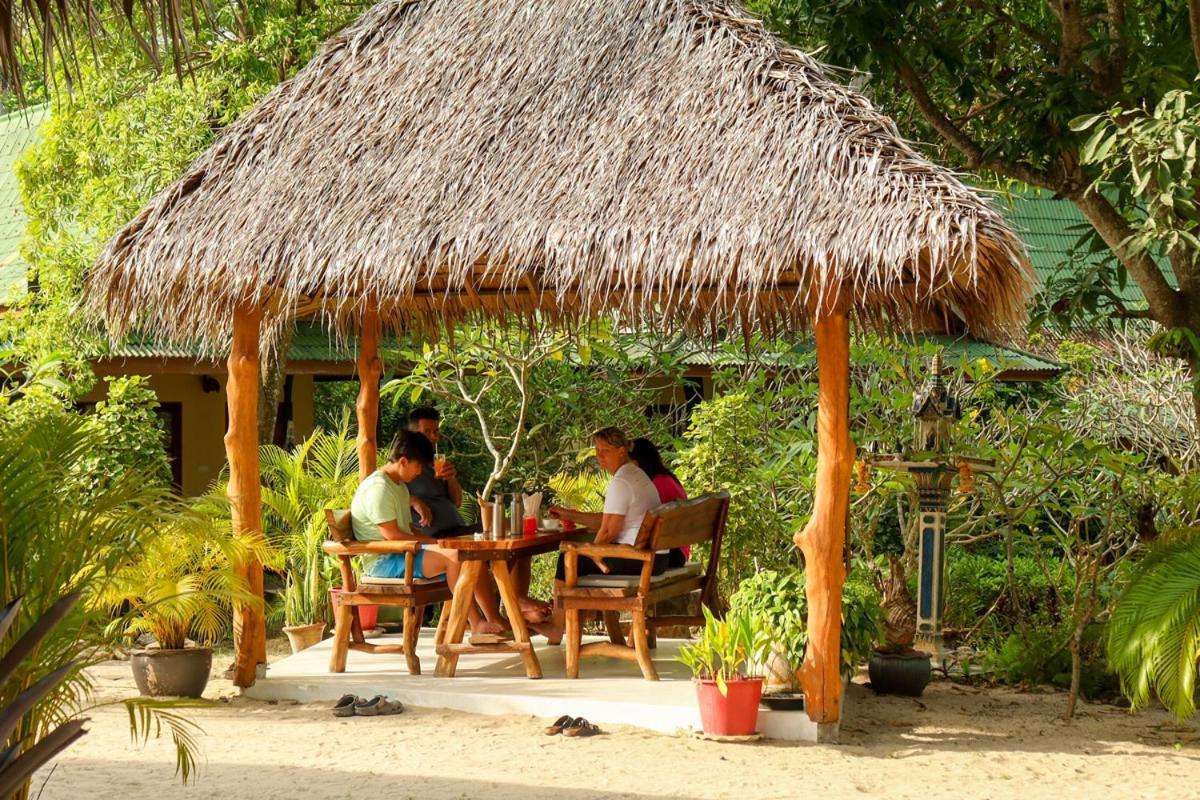 Seaflower Bungalows スリタヌ エクステリア 写真